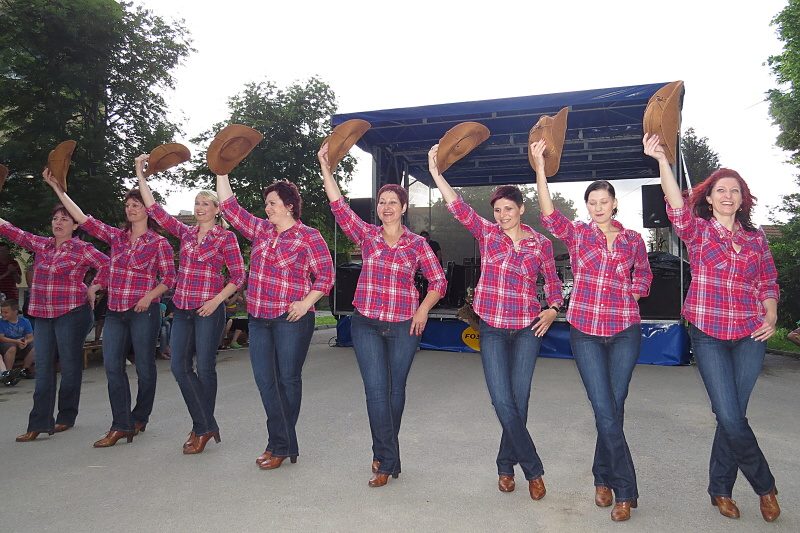 174  Lužecké Laides