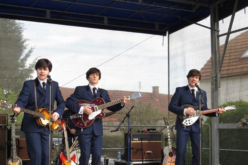 177 Beatles Revival