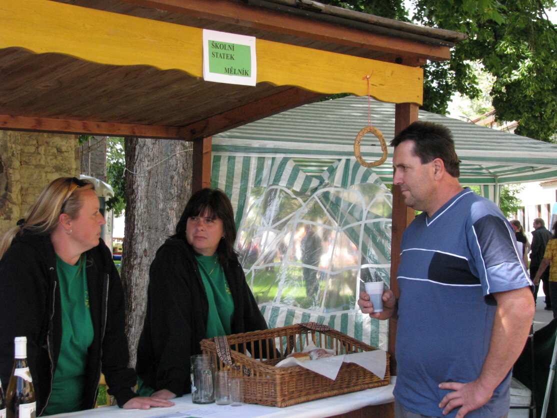018 23.5.2009-Školní statek Mělník a Jiří Bartůněk